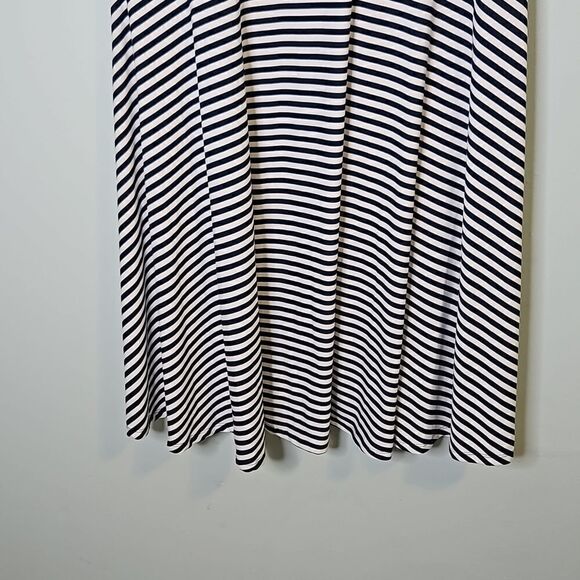 Striped sleeveless dress.  Blue/white, size 3XL. - Picture 4 of 5